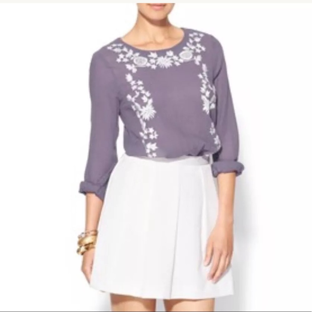 NWT Sabine Embroidered Mexicali Top